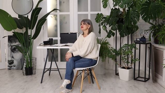 Авторская песня Ирины Сафроновой "Любовь ещё жива" смотреть онлайн