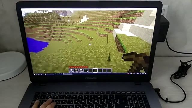 Играю на старой версия Minecraft 1.3 beta смотреть онлайн
