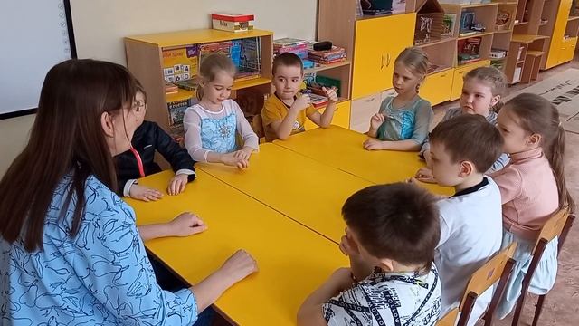 Кинезиологическая сказка "Два котёнка" МБДОУ д/с № 36 смотреть онлайн