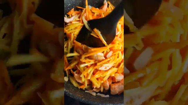 ЛЕНИВЫЙ КУРИНЫЙ СУП ЗА 20 МИНУТ рецепт в комментариях