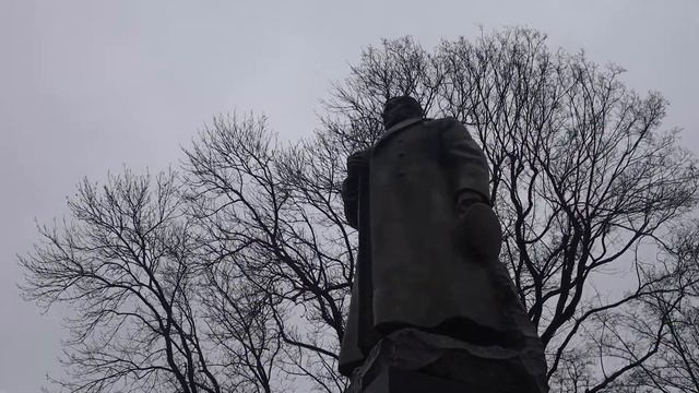 Прогулка по Киеву. Памятник советскому генералу Ватутину в Киеве