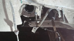 Замена сайлентблока переднего рычага на Renault Trafic