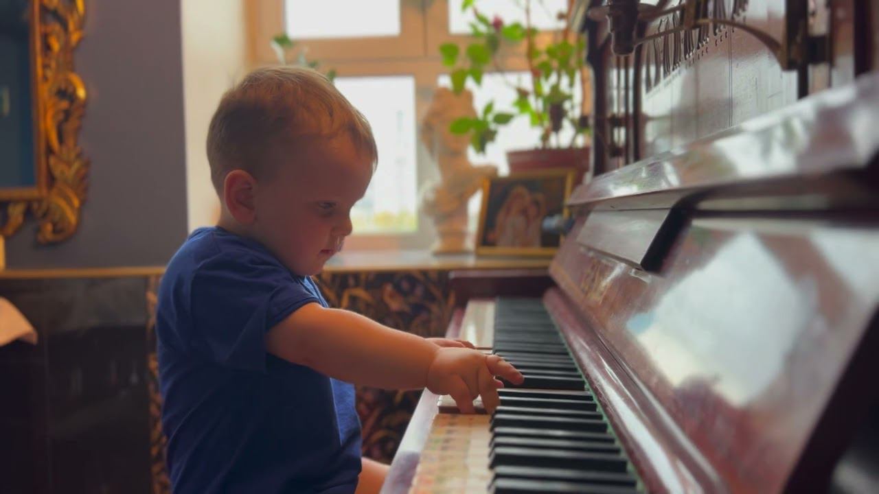 Gavriil Is Experimenting - Гаврилушка экспериментирует