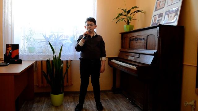 "Встанем" Генечко Алексей/ автор музыки и слов Ярослав Дронов (Shaman) смотреть онлайн
