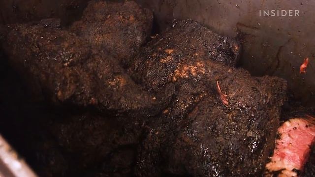 Katz's Makes New York's Most Legendary Pastrami On Rye | Legendary Eats смотреть онлайн