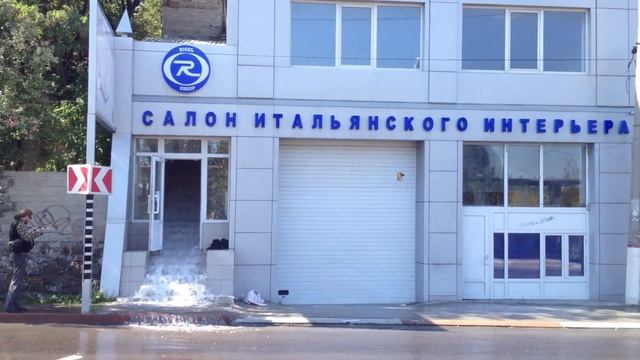 Уникальный водопад в Симферополе :-)