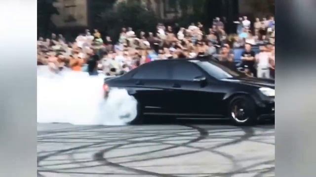 Mercedes W204 Drift