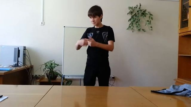 Игра в "крокодила" на информатике смотреть онлайн