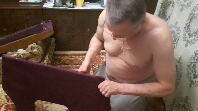 Колобок Обшивает Кресла!У Нас Шум Гам!Брат Приехал!