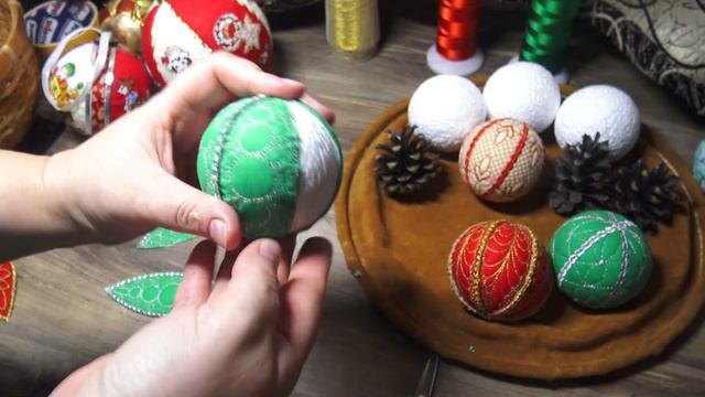 Машинная вышивка: Новогодние шары. смотреть онлайн