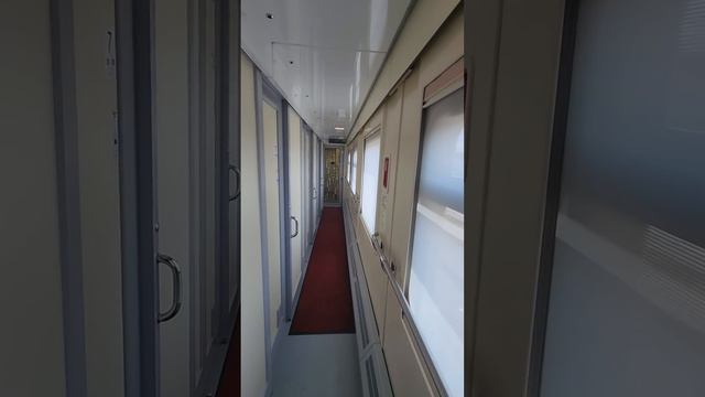 Новый вагон ТВЗ. Первый рейс Москва-Керчь. 27.05.2023 г. смотреть онлайн