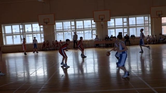 Баскетбол ДЮСШ5(И)-ДЮСШ5(Белых). 27.03.2018 смотреть онлайн
