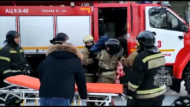 Спасение женщины смотреть онлайн