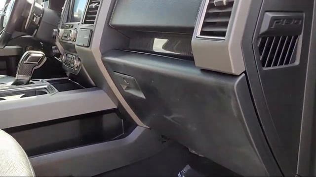2019 Ford F-150 Raptor SuperCrew смотреть онлайн