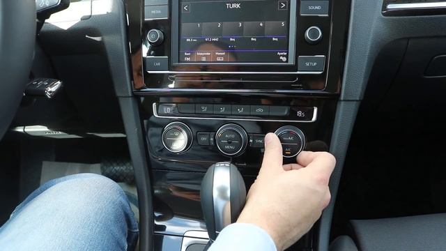Yeni Golf 2018 Comfortline Detaylı İç İnceleme смотреть онлайн