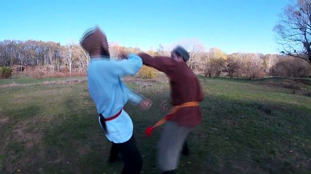 Игра Шапки, Возжи смотреть онлайн