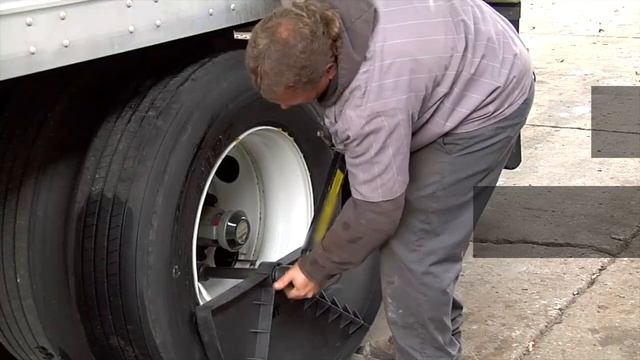 TORQUE FIN - Torque wrench stabilizer stand for Heavy Duty Truck Tires смотреть онлайн