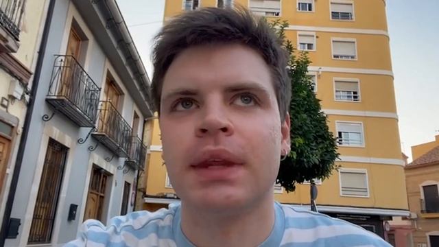 КАК СТАТЬ ИНТЕРНЕТ-МАРКЕТОЛОГОМ — мой путь и отзыв о курсе Skillbox смотреть онлайн