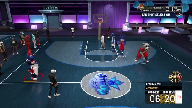 The 1ST LEGEND NBA MASCOT TRIO in 2K22! Three BANNED ISO BUILDS TAKEOVER the STAGE on NBA2K22! смотреть онлайн