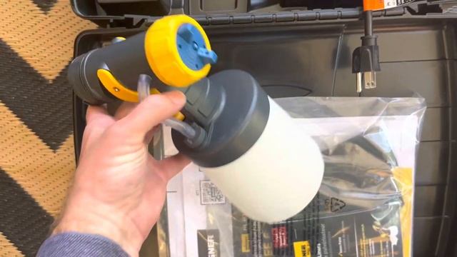 Wagner Spraytech 02419307 FLEXiO 595 Handheld HVLP Paint Sprayer Review, Unboxing смотреть онлайн