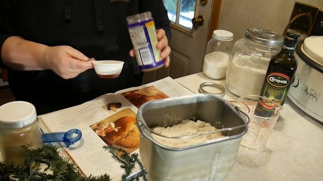 Snowmobile Soup and Homemade Bread смотреть онлайн