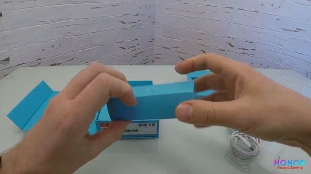 Unboxing HONOR Magic Earbuds смотреть онлайн