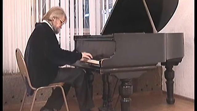 Музыкальная Атлантида РАННЯЯ ОСЕНЬ Катичев А Андрей Катичев за роялем смотреть онлайн