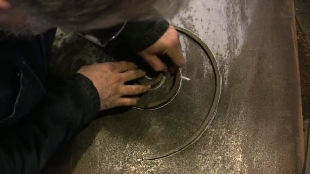 Blacksmithing for Beginners - Working With Scrolls смотреть онлайн