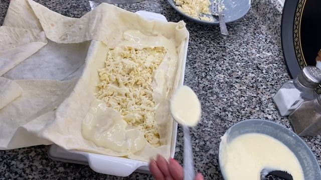 ПИРОГ ИЗ ЛАВАША, БЕРЕК С СЫРОМ ЗА 15 минут! Быстро и очень вкусно / Ирина Белая смотреть онлайн