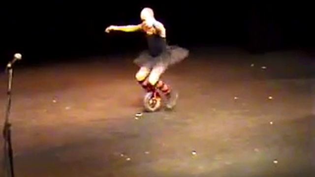 unicycle ballet смотреть онлайн