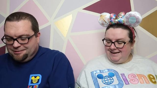 Tiny Kingdom Series 4 Mystery Pins Unboxing! | Disney Pin Trading смотреть онлайн