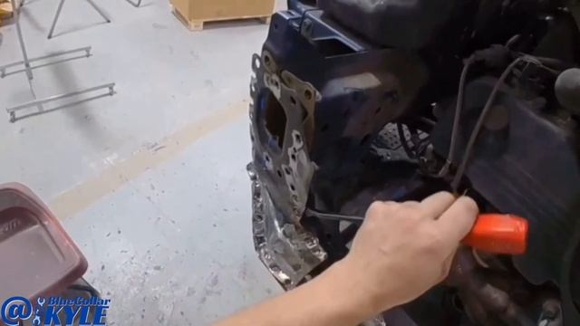 A RUSTY OLD SUBARU! смотреть онлайн