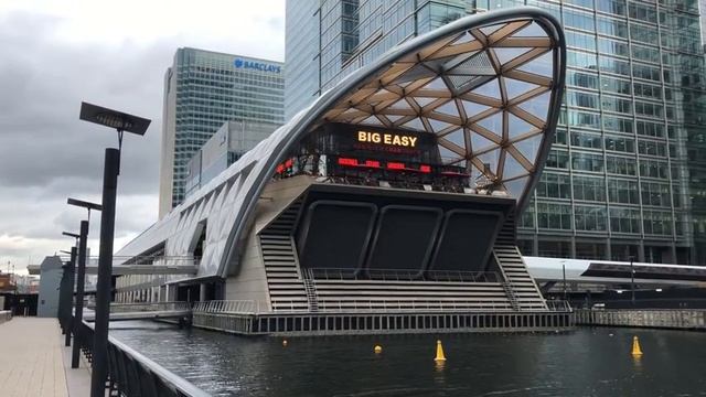 Деловой Лондон - Docklands Canary Wharf смотреть онлайн