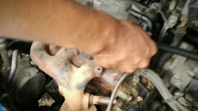 Am schimbat garnitura de chiuloasă /I changed the cylinder head gasket / la Daewoo Matiz ,partea 2 смотреть онлайн