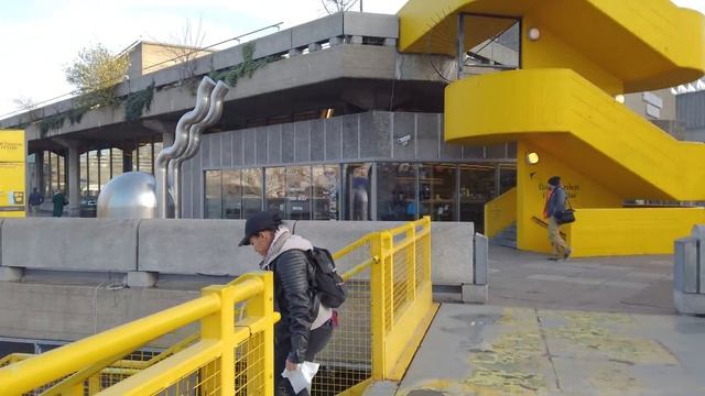 London Underground To Waterloo Incl. South Bank Walking Tour