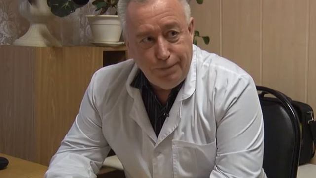 Михаил Глушков заведующий Свистуновским ВОП Будни сельской больницы смотреть онлайн
