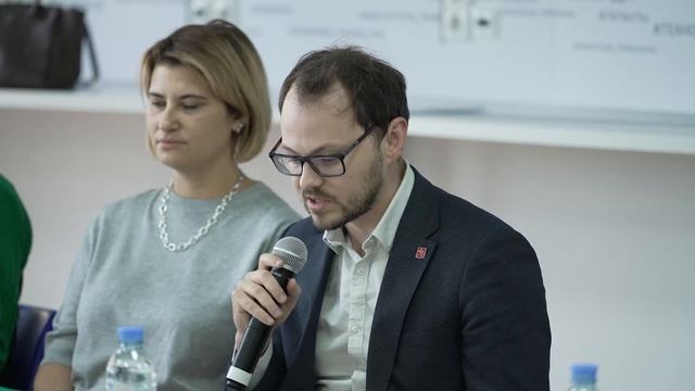 В каких случаях не требуется проводить публичные слушания для внесения изменений в ПЗЗ? смотреть онлайн