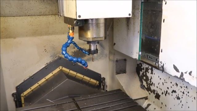 DECKEL MAHO DMC 50V CNC vertical machining center смотреть онлайн