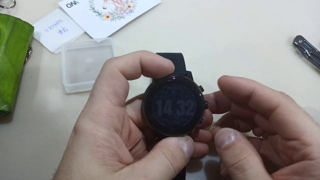 Установка "полно-покрывной" плёнки на часы Stratos - плёнка с АлиЭкспресс. смотреть онлайн