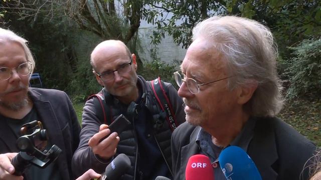 Peter Handke reacts to 2019 Nobel literature win | AFP смотреть онлайн