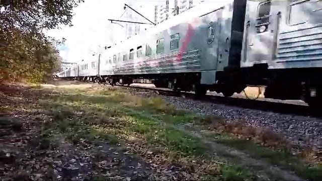 ?️А это поезд Евпатория-Москва 174с, "Таврия" с электровозом ЭП20 040 #поезда #ржд #краснодар смотреть онлайн