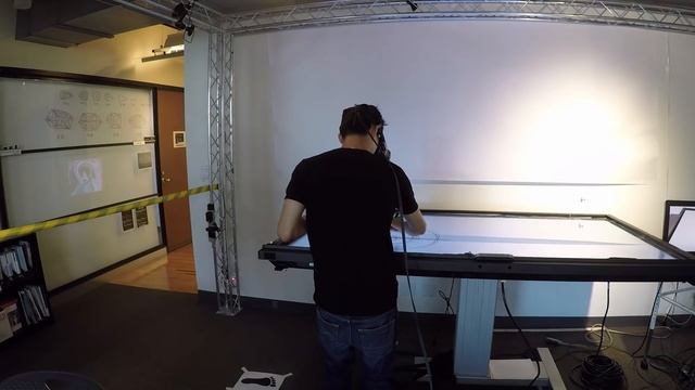 Experimental Evaluation of Sketching on Surfaces in VR смотреть онлайн