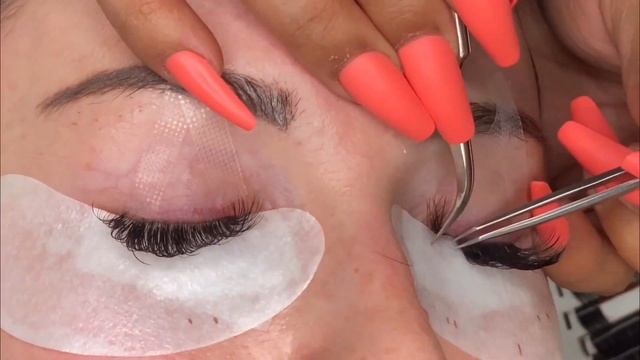 Volume Lash Fill Using Lovely Brand Products смотреть онлайн