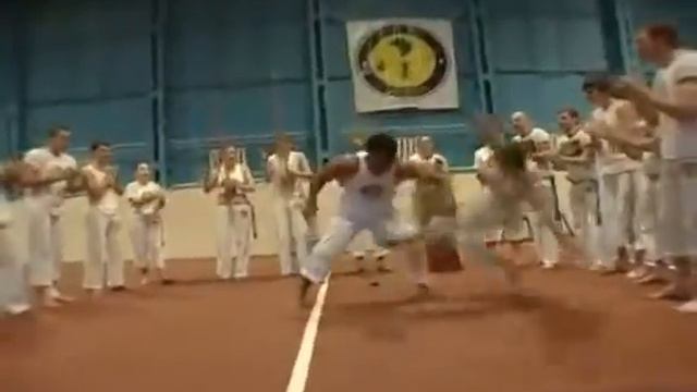 Axe Capoeira Санкт-Петербург - Аше Капоэйра в СПБ для взрослых и детей, новичков и продолжающих смотреть онлайн