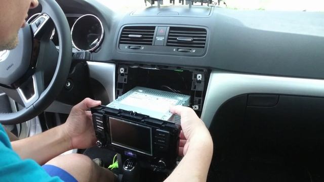 Skoda Yeti 2016 panel removed Amundsen Multimedia смотреть онлайн