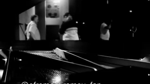 Ефрем Амирамов . Поэт, автор и исполнитель собственных песен, композитор, телевизионный продюсер. смотреть онлайн