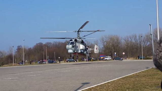 Взлет вертолета КА-27 смотреть онлайн