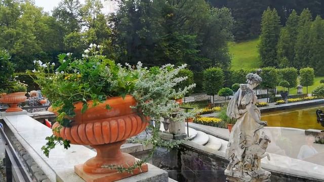 Германия Бавария Замок Линдерхоф смотреть онлайн