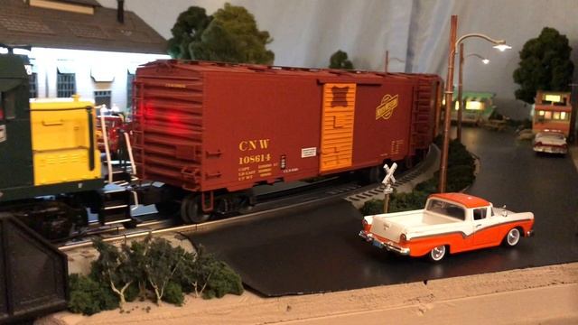 Menards Chicago & Northwestern CNW Tank Cars and more 5-17-23 смотреть онлайн