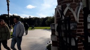 Богач переоделся таксистом, чтобы узнать, куда отлучается его жена, то, что он увидел...